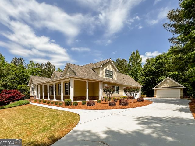 35 Nicklaus Circle, Social Circle, GA 30025