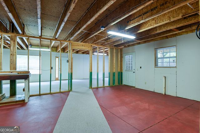 35 Nicklaus Circle, Social Circle, GA 30025