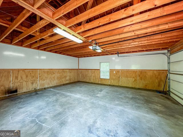 35 Nicklaus Circle, Social Circle, GA 30025