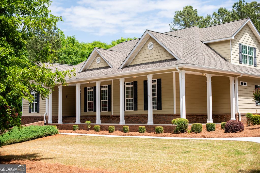 35 Nicklaus Circle, Social Circle, GA 30025
