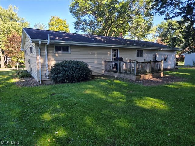 46429 Dogwood Circle, New Waterford, OH 44445