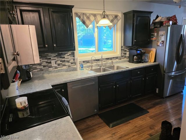 46429 Dogwood Circle, New Waterford, OH 44445