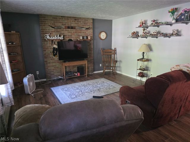 46429 Dogwood Circle, New Waterford, OH 44445