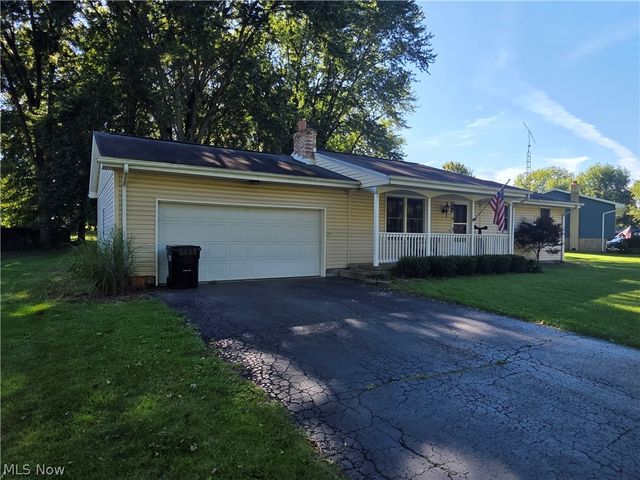 46429 Dogwood Circle, New Waterford, OH 44445
