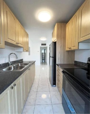 60 NW 161st St, Miami, FL 33169