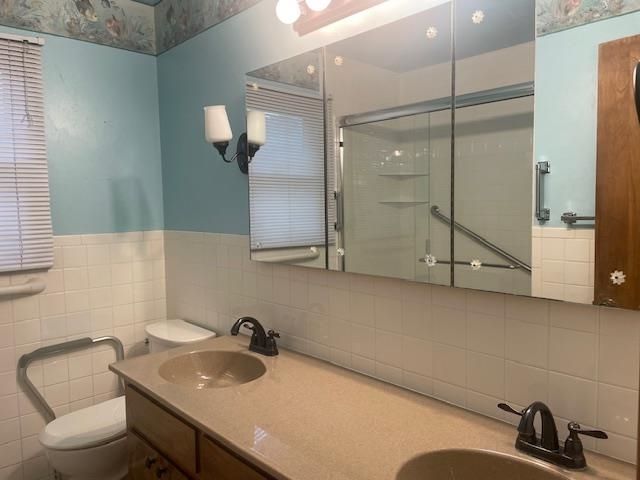 1413 N Westfield Ct, Wichita, KS 67212