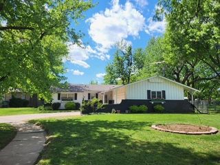 1413 N Westfield Ct, Wichita, KS 67212