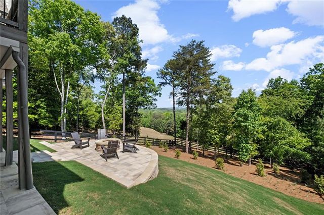 7350 Crestline Drive, Dawsonville, GA 30534