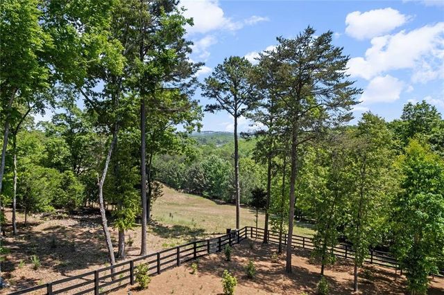 7350 Crestline Drive, Dawsonville, GA 30534