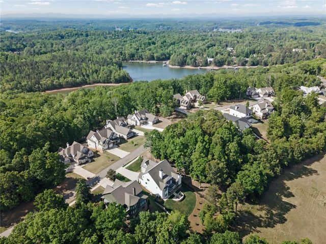 7350 Crestline Drive, Dawsonville, GA 30534