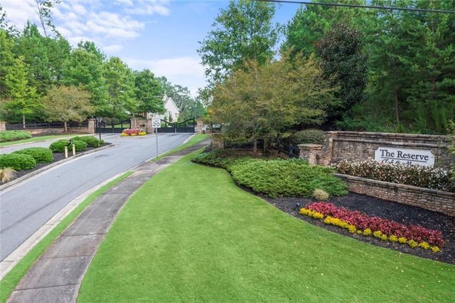 7350 Crestline Drive, Dawsonville, GA 30534
