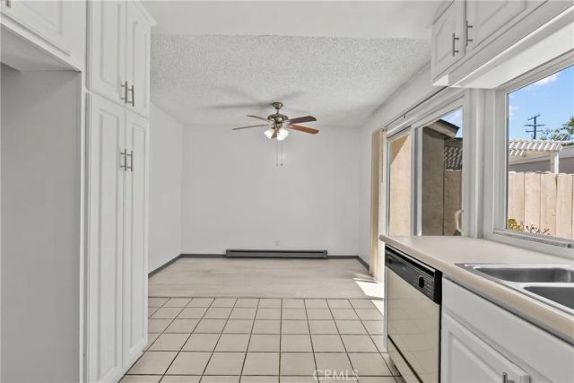 2901 S Sycamore B, Santa Ana, CA 92707