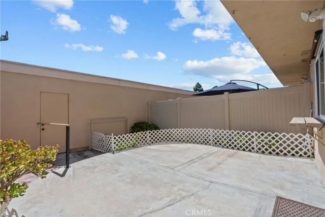 2901 S Sycamore B, Santa Ana, CA 92707
