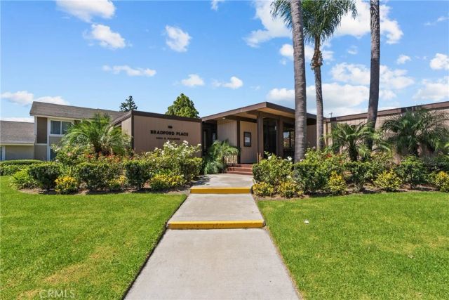 2901 S Sycamore B, Santa Ana, CA 92707