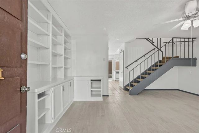 2901 S Sycamore B, Santa Ana, CA 92707