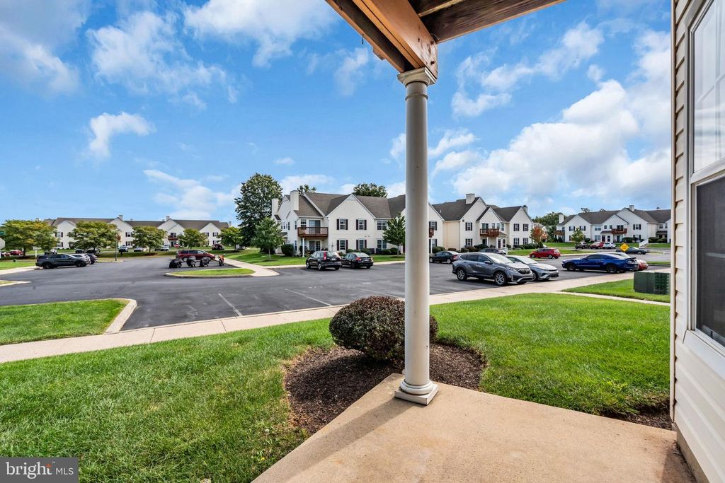 97 HORSESHOE DR #97, QUAKERTOWN, PA 18951 — photo 3