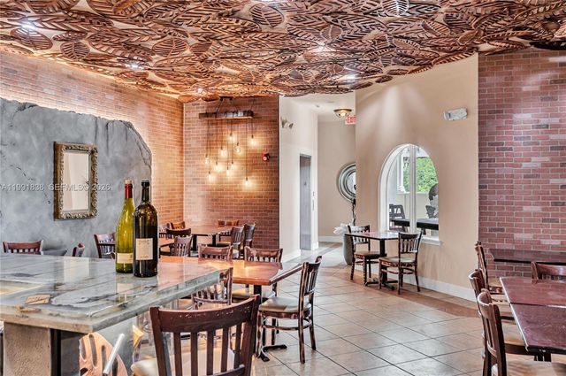 223 Valencia Ave, Coral Gables, FL 33134