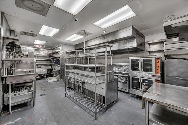 223 Valencia Ave, Coral Gables, FL 33134