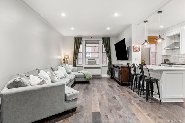 117-01 Park Lane S A1L, Kew Gardens, NY 11415