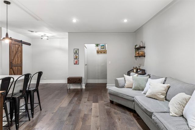 117-01 Park Lane S A1L, Kew Gardens, NY 11415