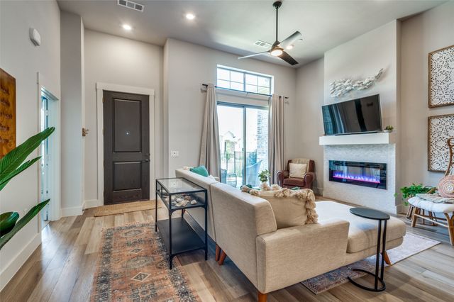 7220 Calistoga Lane, Grand Prairie, TX 75054