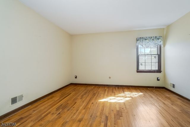 3 Little Brook Rd, Readington Twp., NJ 08889