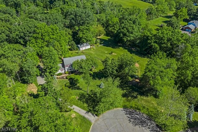 3 Little Brook Rd, Readington Twp., NJ 08889