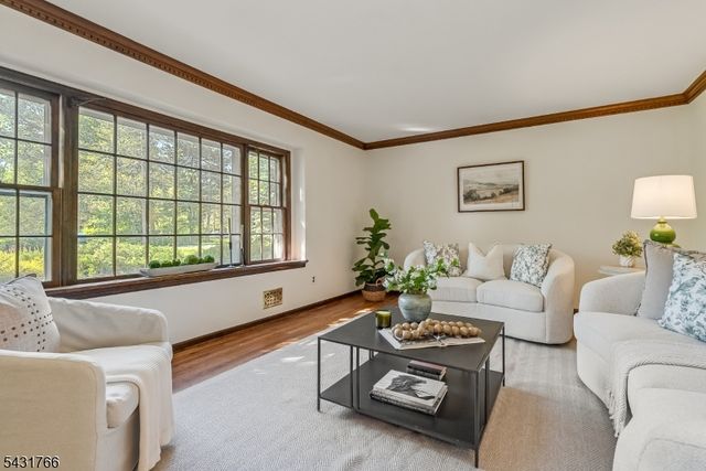 3 Little Brook Rd, Readington Twp., NJ 08889