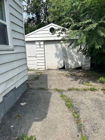 2301 Missouri Avenue, Flint, MI 48506