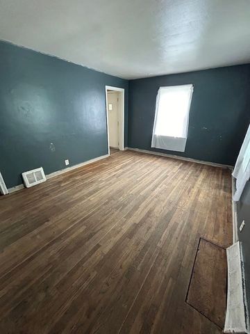 2301 Missouri Avenue, Flint, MI 48506