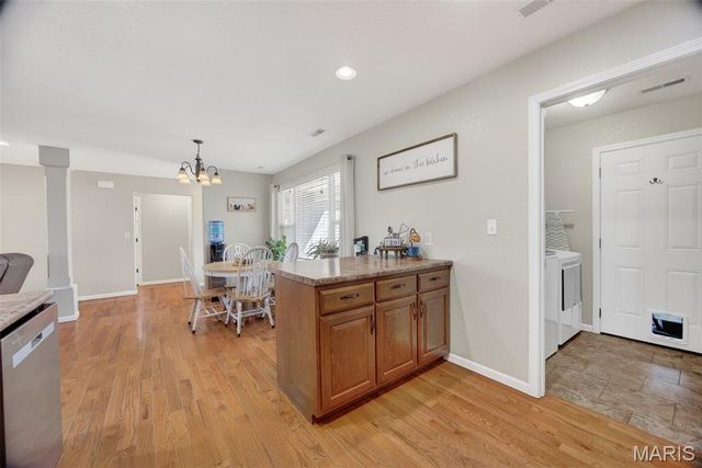 21068 Layla Road, Waynesville, MO 65583