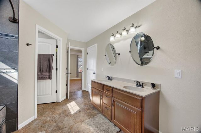 21068 Layla Road, Waynesville, MO 65583