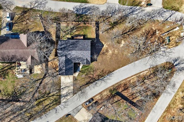 21068 Layla Road, Waynesville, MO 65583