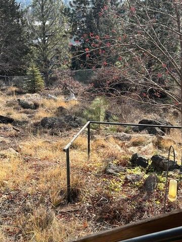 1399 NW Portland Avenue, Bend, OR 97703