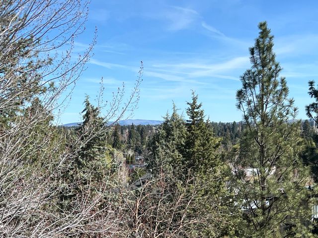 1399 NW Portland Avenue, Bend, OR 97703