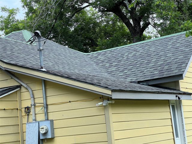 701 Olive Street, Cleburne, TX 76031
