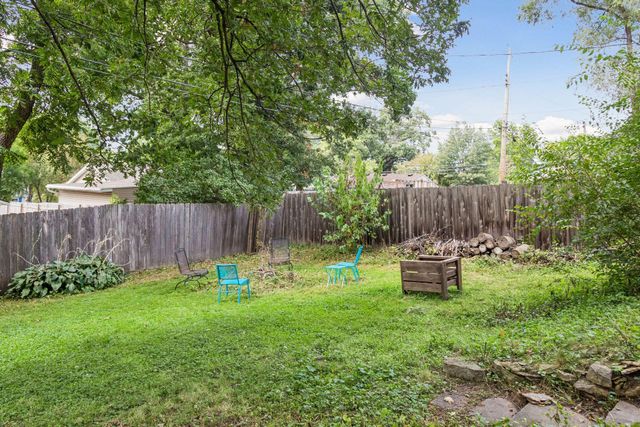 670 Goodwin Avenue N, Oakdale, MN 55128