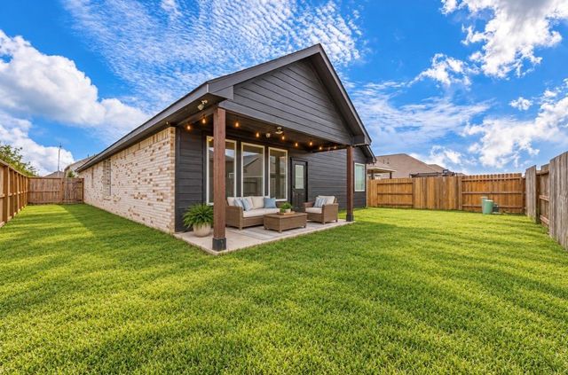 200 Catalina Cove Drive, Katy, TX 77493