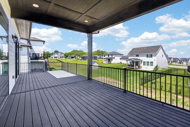 4123 Westgate Parkway, Clive, IA 50325