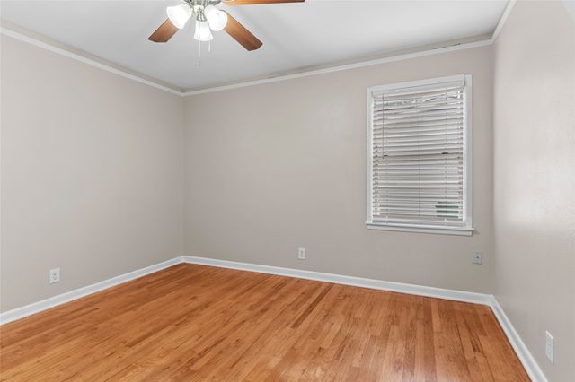 5229 Ira Street N, Haltom City, TX 76117