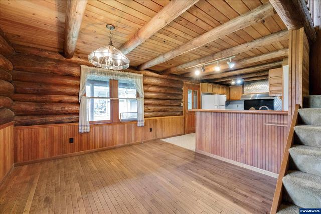 3805 Briar Knob Lp NE, Scotts Mills, OR 97375