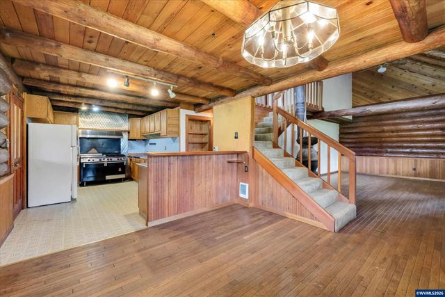 3805 Briar Knob Lp NE, Scotts Mills, OR 97375