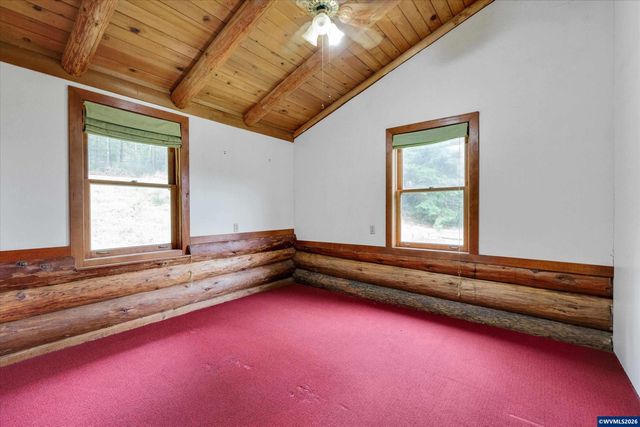 3805 Briar Knob Lp NE, Scotts Mills, OR 97375