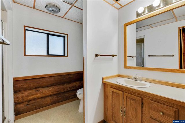 3805 Briar Knob Lp NE, Scotts Mills, OR 97375