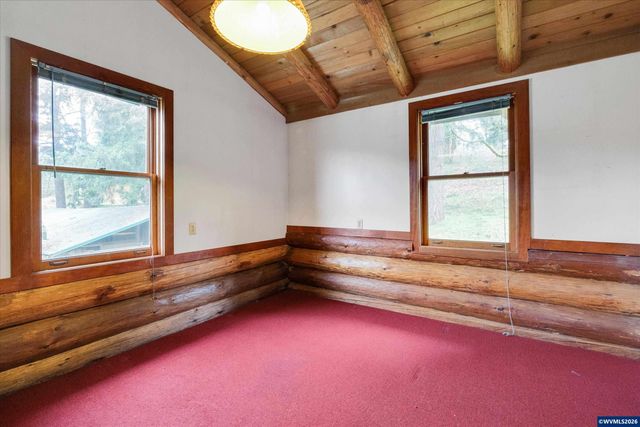 3805 Briar Knob Lp NE, Scotts Mills, OR 97375