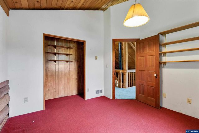 3805 Briar Knob Lp NE, Scotts Mills, OR 97375