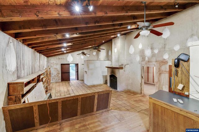 3805 Briar Knob Lp NE, Scotts Mills, OR 97375