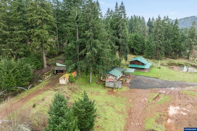 3805 Briar Knob Lp NE, Scotts Mills, OR 97375