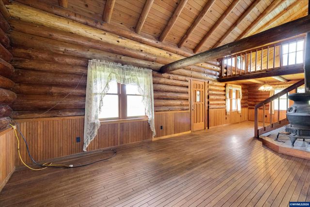 3805 Briar Knob Lp NE, Scotts Mills, OR 97375