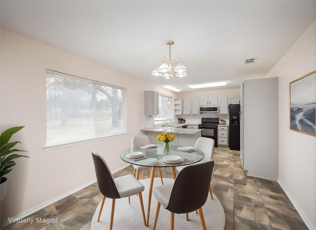 137 Blanket Flower Dr, Bastrop, TX 78602